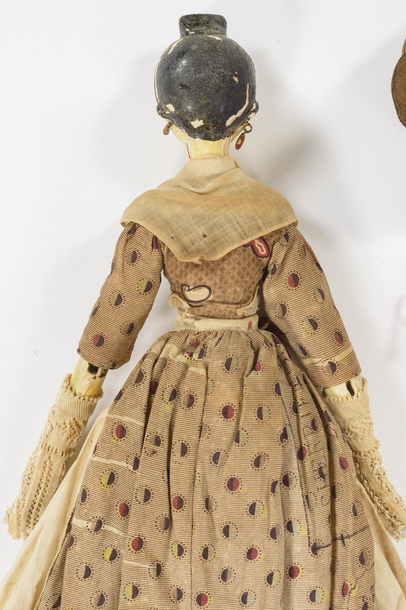 2013.0030 A-J Doll, detail 2