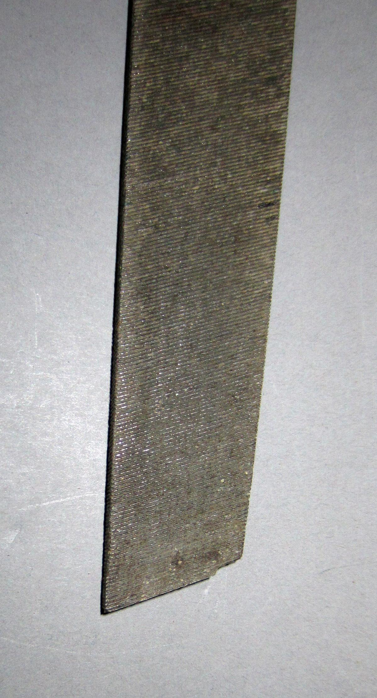 1995.0006.89 E, File broken tip