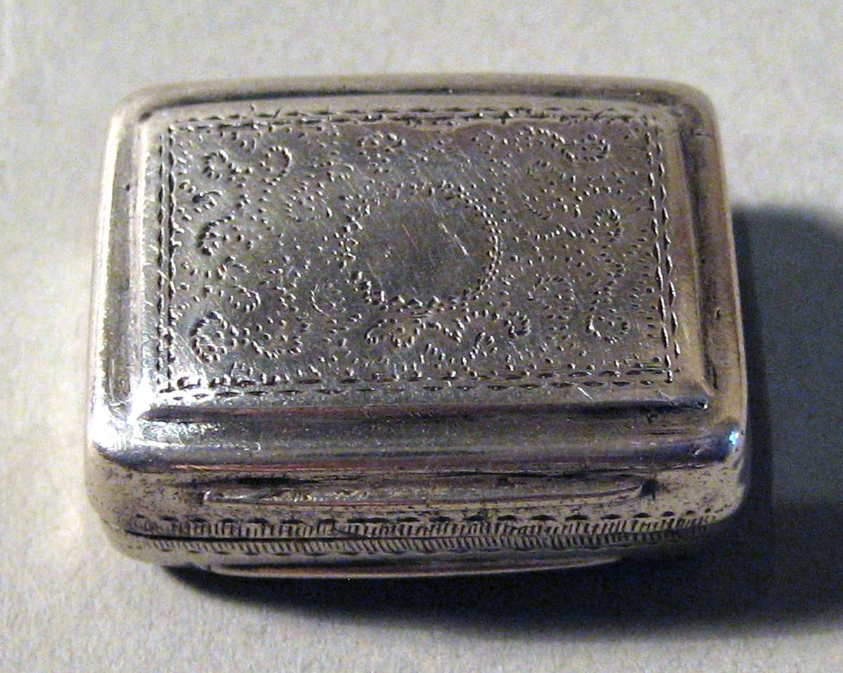 1959.0986 Silver Vinaigrette top view