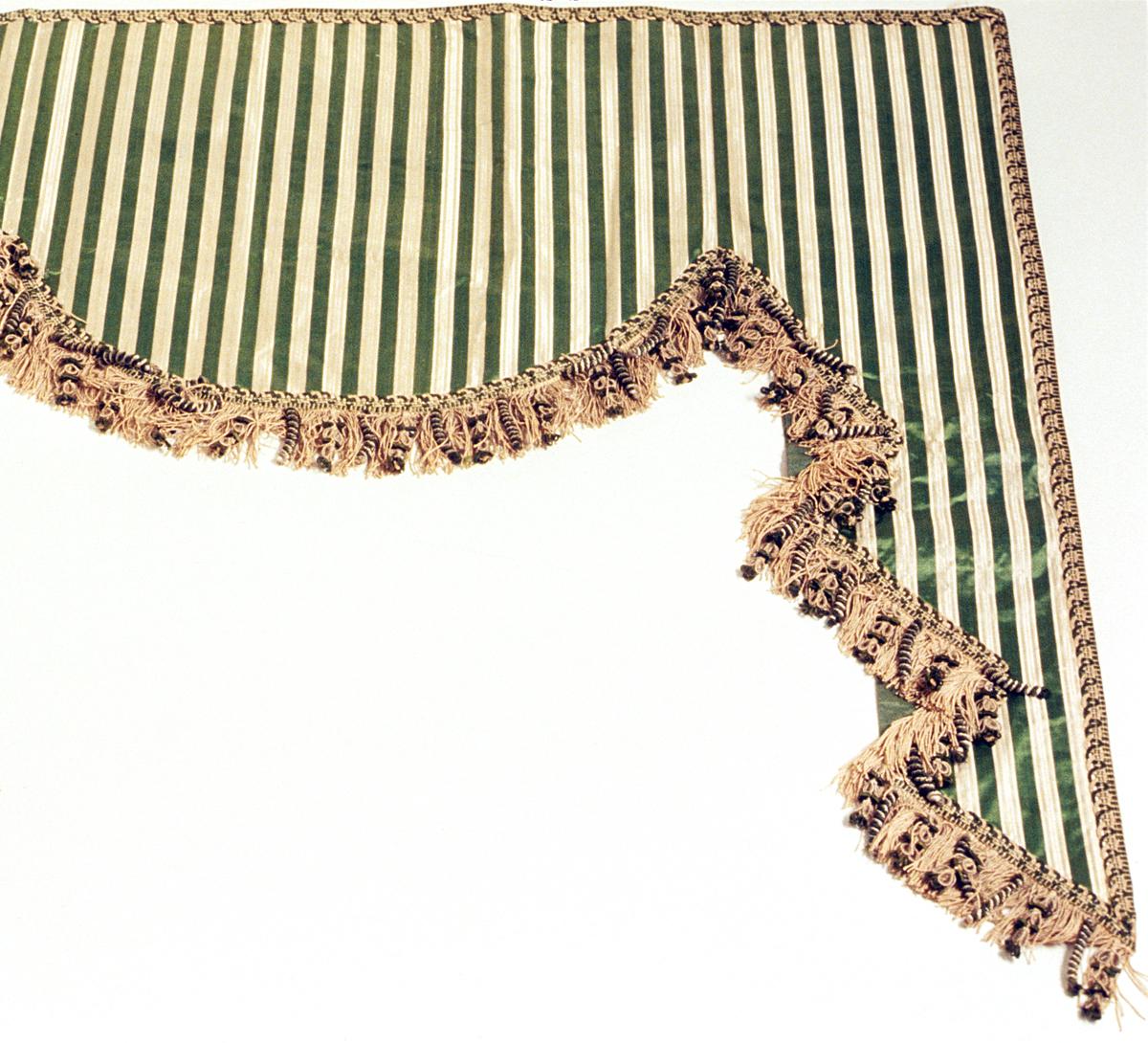 1953.0164.005 Valance