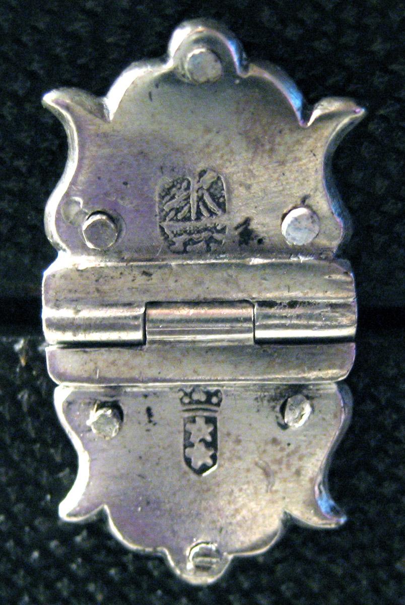 1959.0996 A Knife Box mark 7 & 8