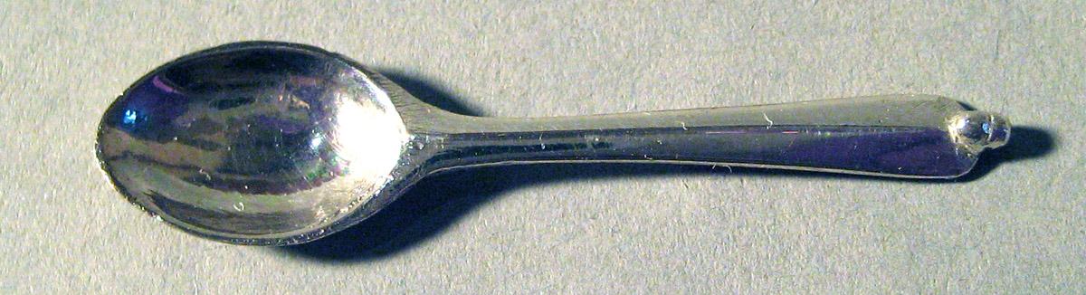 1959.0996 B Silver Spoon upper surface