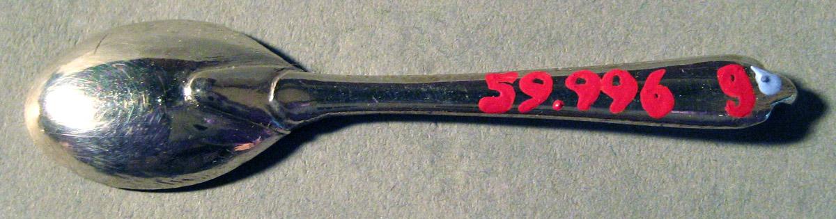 1959.0996 G Silver Spoon underside