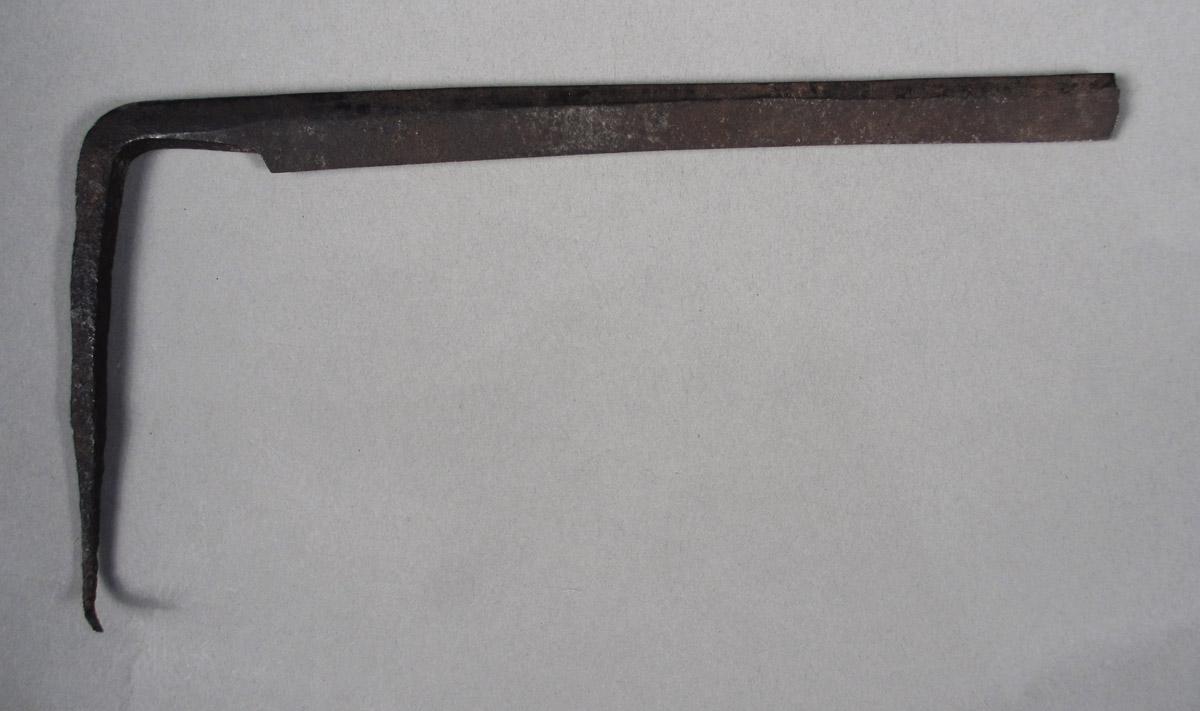 1957.0026.270 B-C Drawknife, C