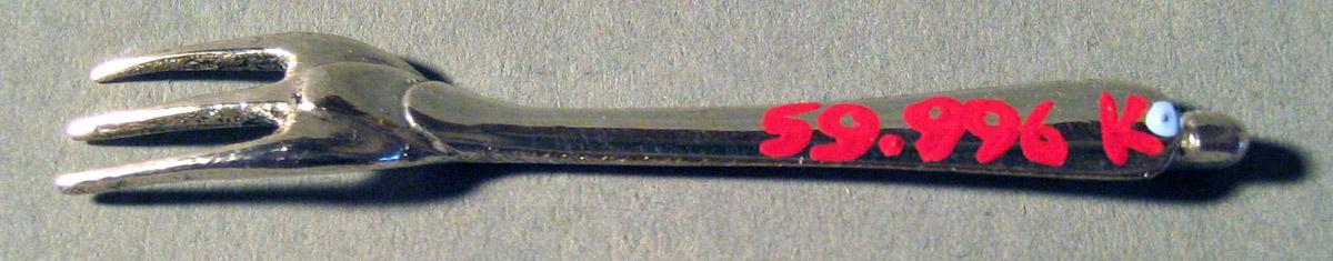 1959.0996 K Silver Fork underside