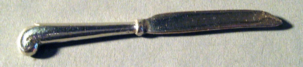 1959.0996 N Silver Knife upper surface