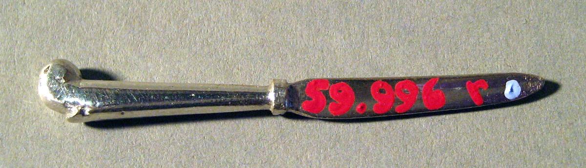 1959.0996 R Silver Knife underside