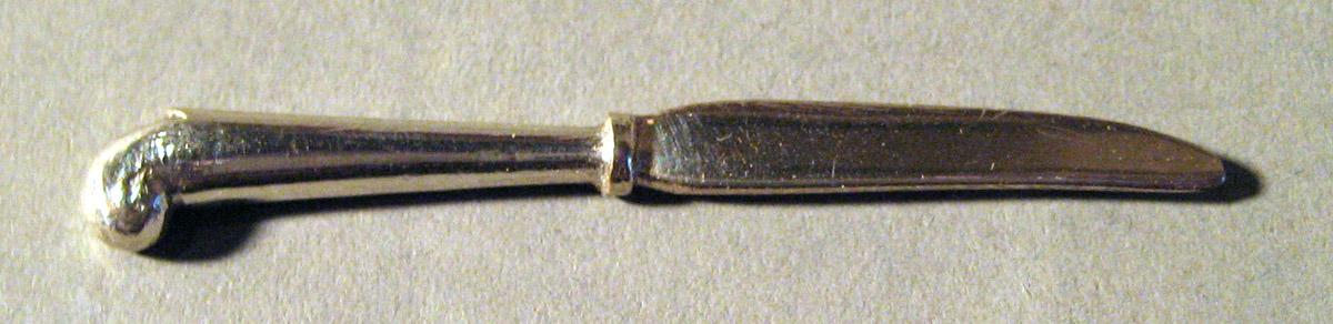 1959.0996 S Silver Knife upper surface