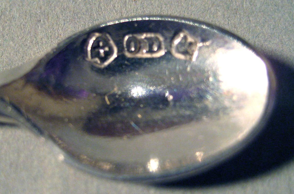 1959.0997 D Silver Spoon mark
