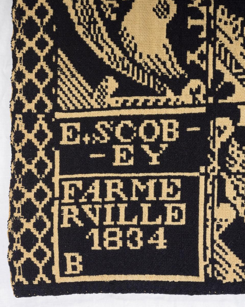 2014.0006 Bedcover, detail 1