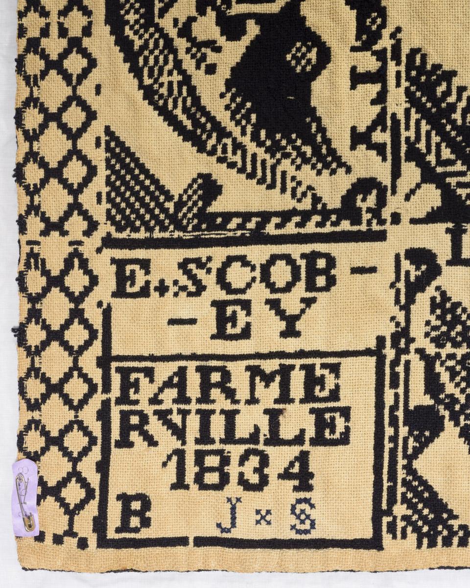 2014.0006 Bedcover, detail 4
