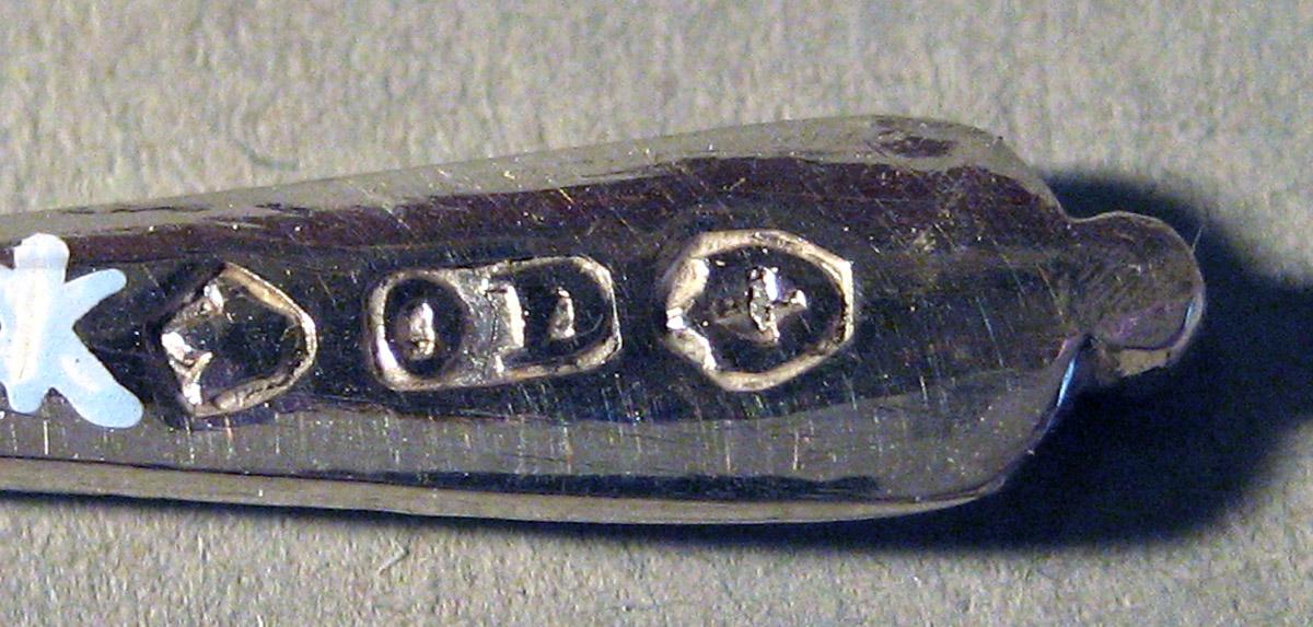 1959.0997 K Silver Fork mark
