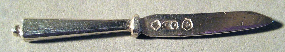 1959.0997 O Silver Knife upper surface