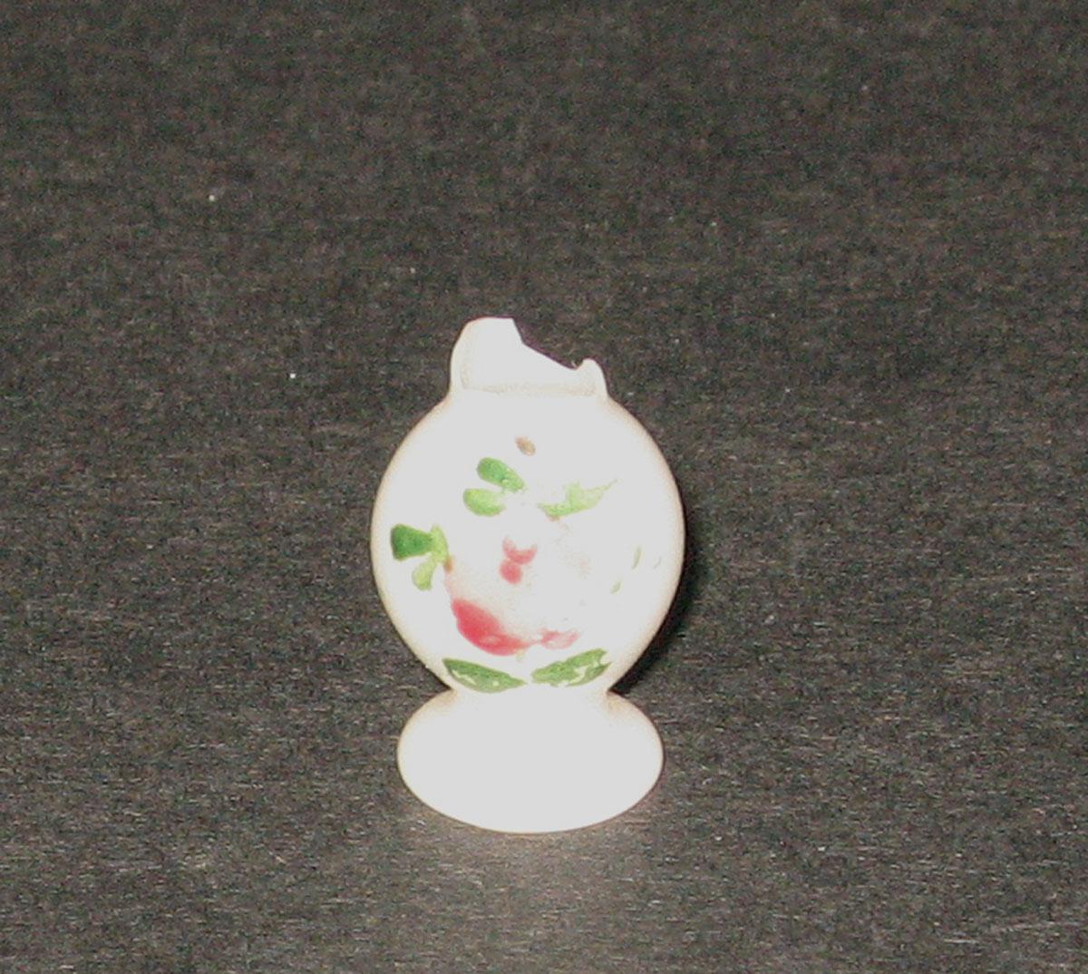 1959.0998.003 Fragment of a miniature glass jug