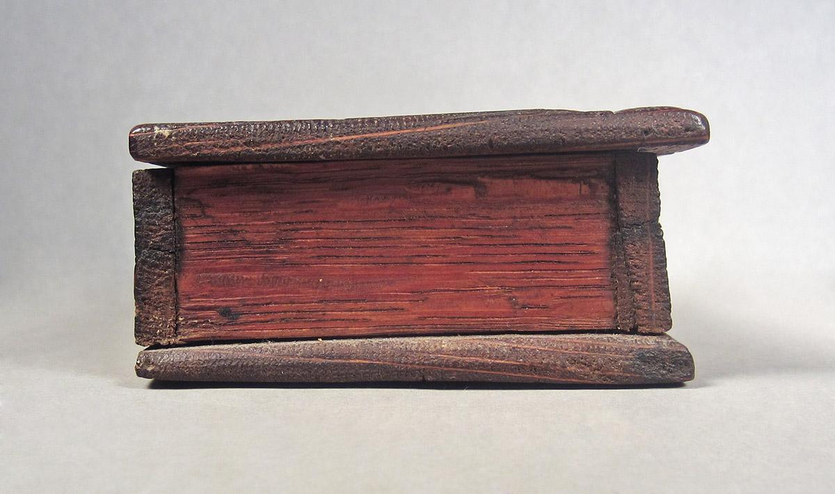 1957.0084.011 A, Box, side 1