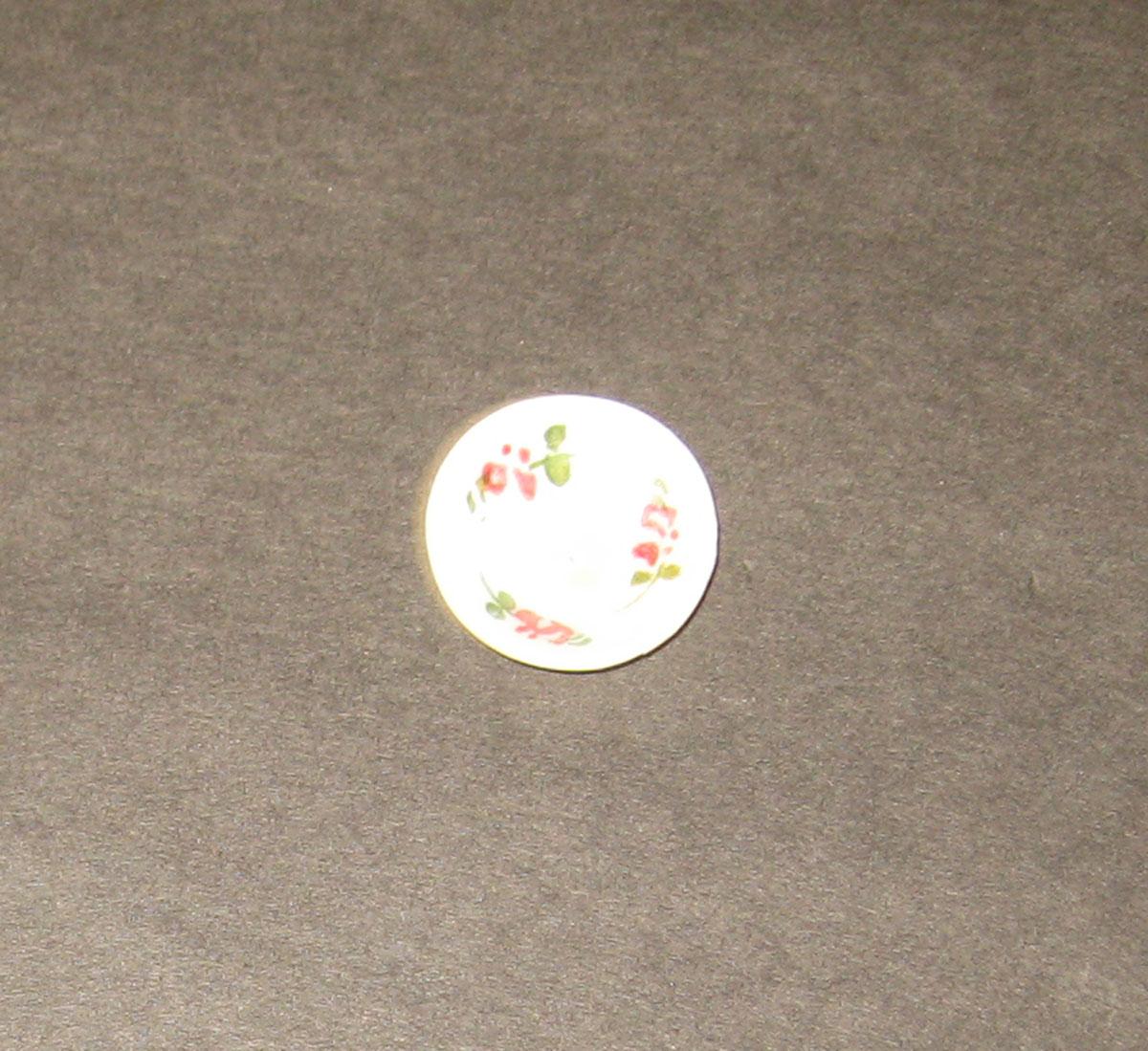 1959.0998.015 Miniature glass saucer