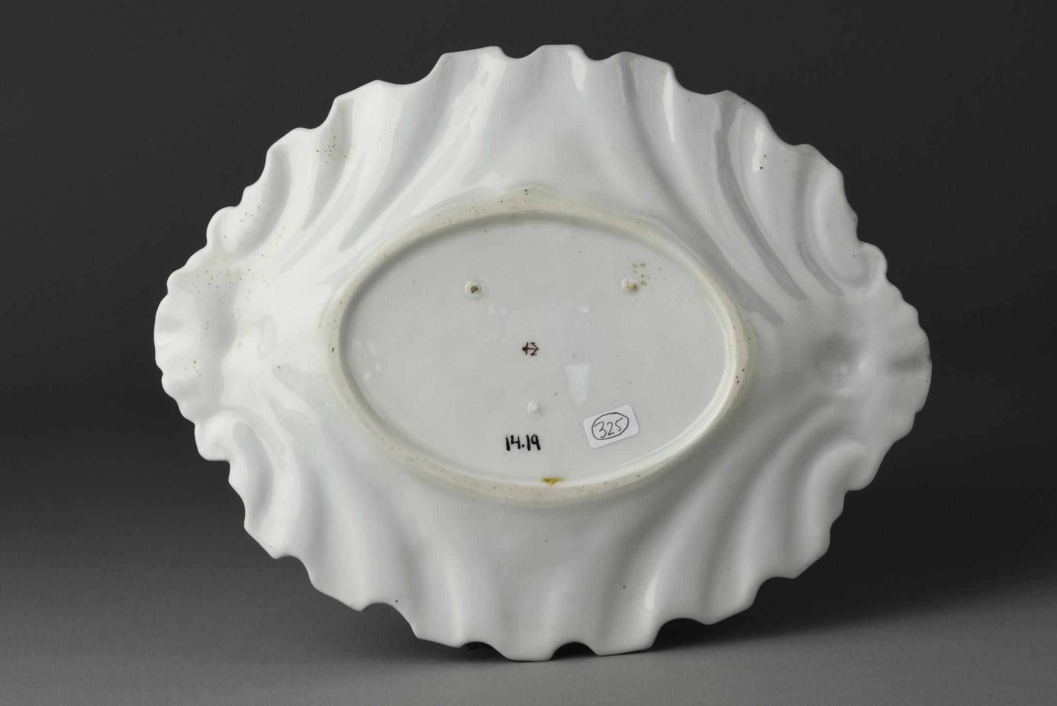 2014.0019 Dish, view 2, reverse