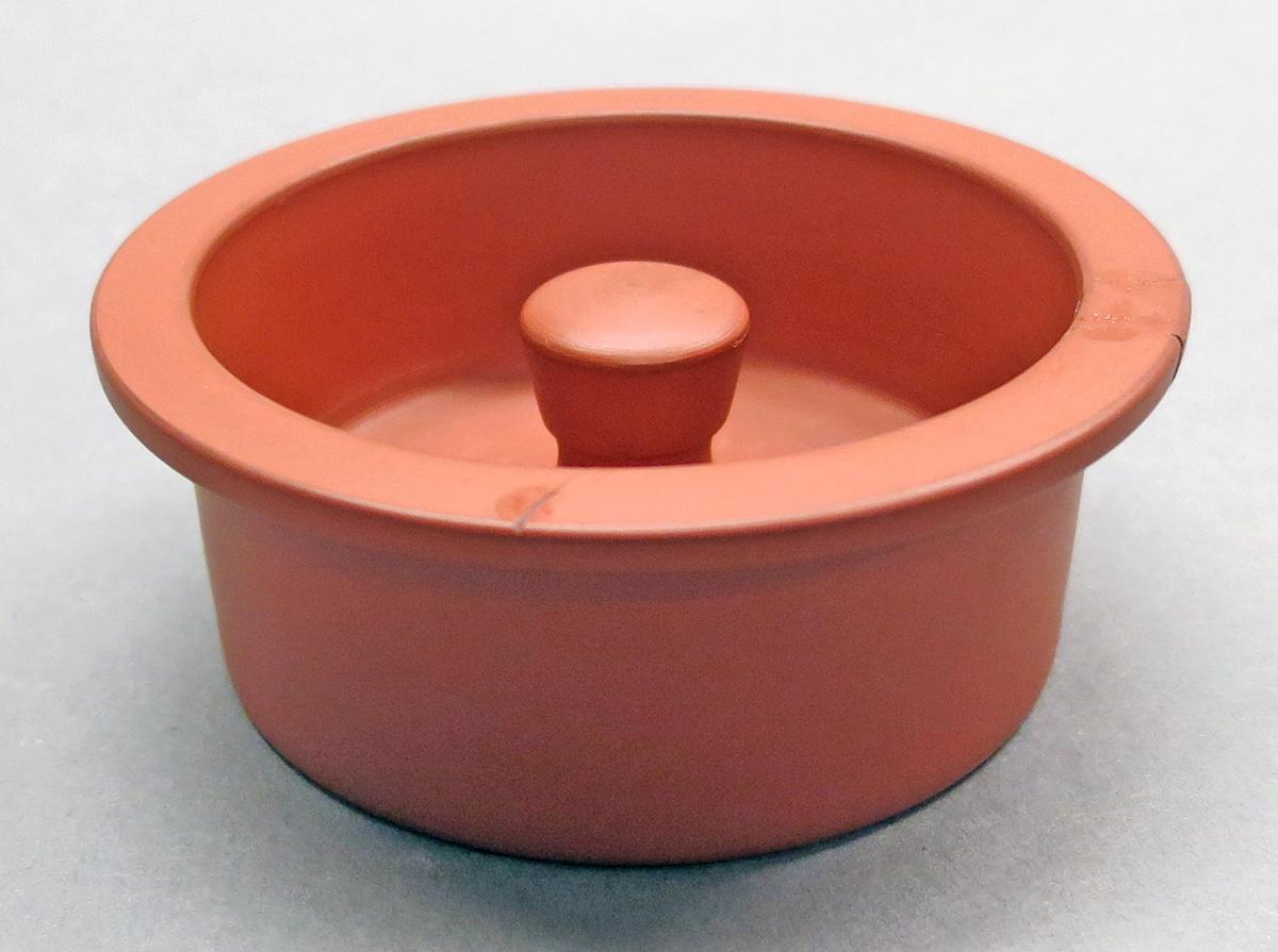 2014.0016.306 B Tea caddy, overall