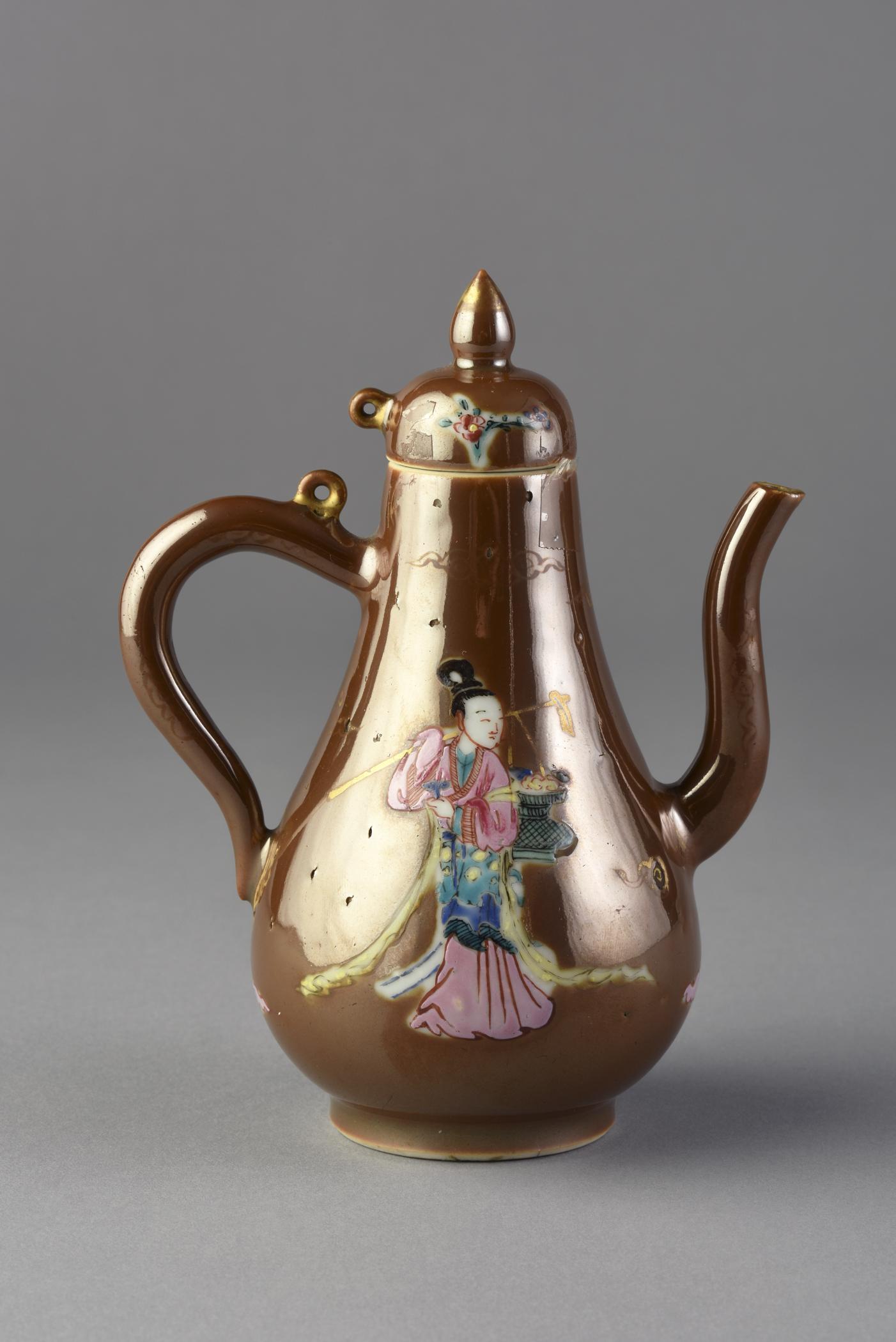 2014.0016.031 A, B Jug, view 2