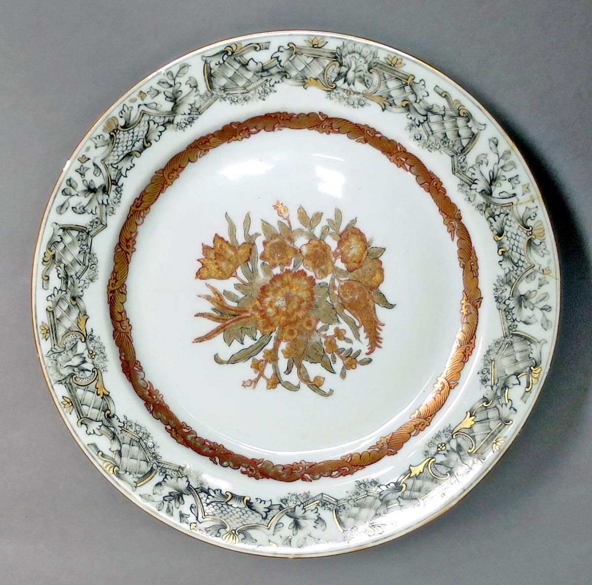 2014.0016.036.003 Dessert plate front