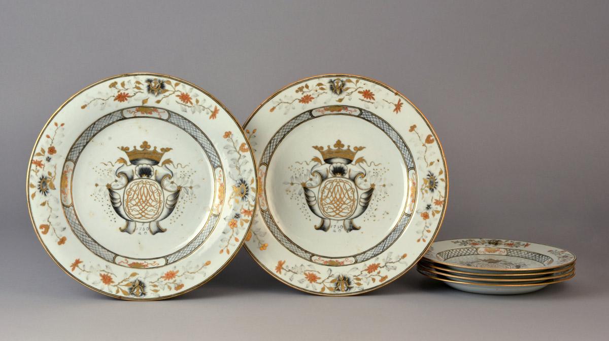 2014.0016.039.001 Dish, .002 Dish, .003-.006 Plates (4)