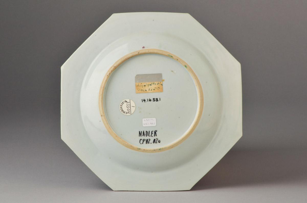 2014.0016.053.001 Plate, view 2
