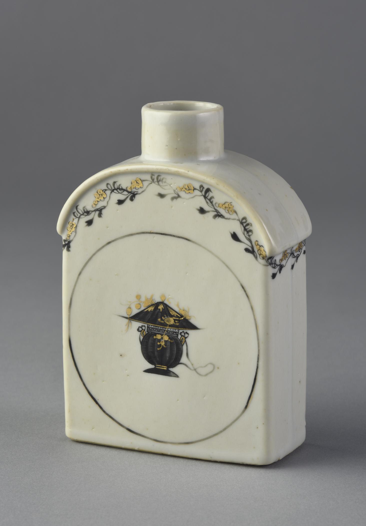2014.0016.058 Tea canister, view 2
