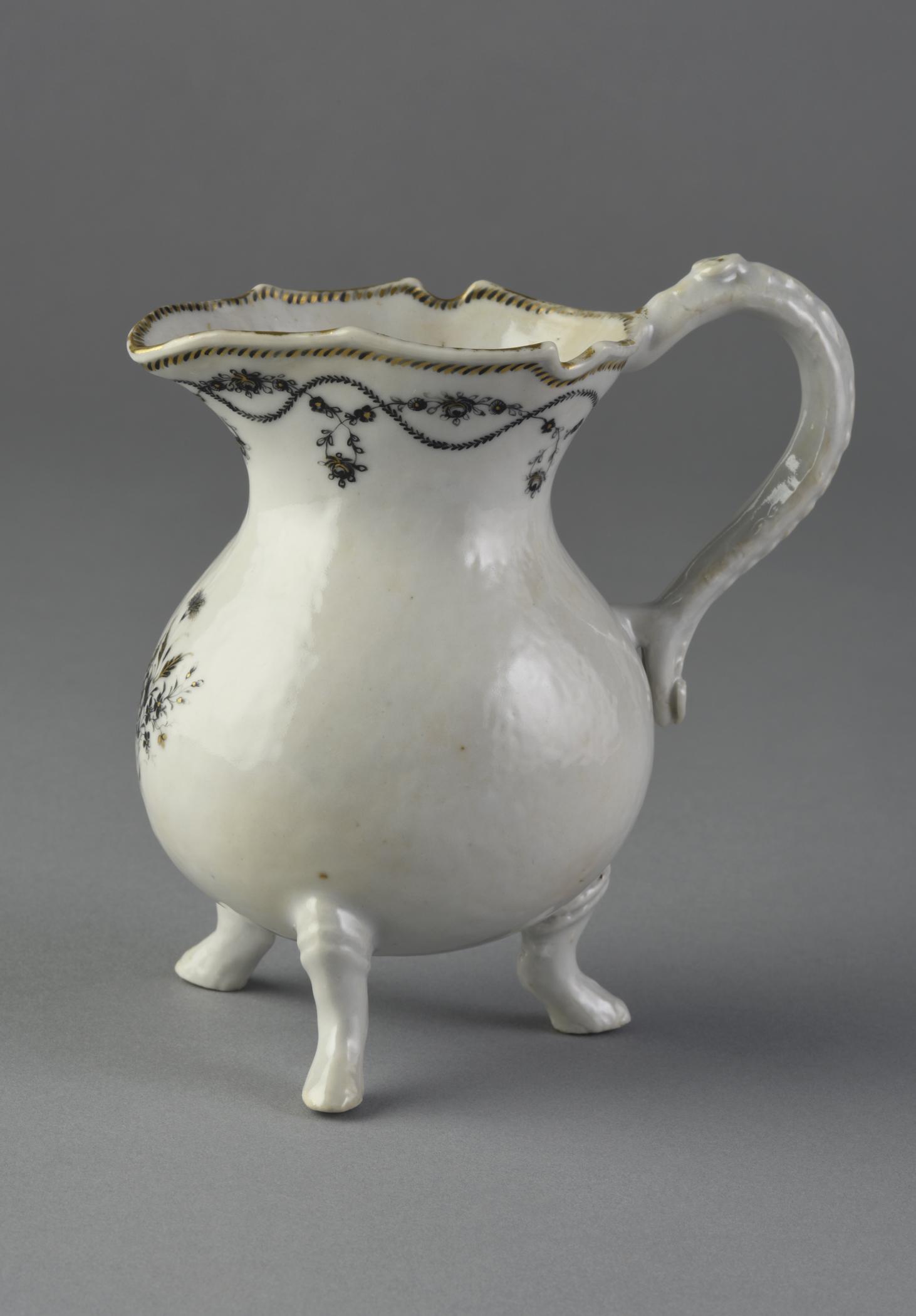 2014.0016.059 Cream jug, view 1