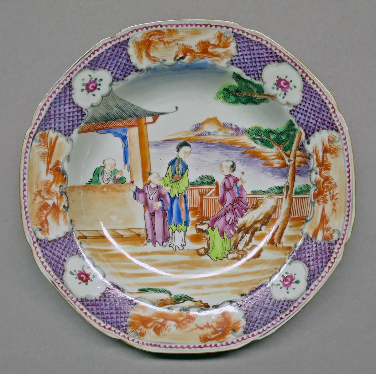 2014.0016.067.001 Soup plate or bowl front