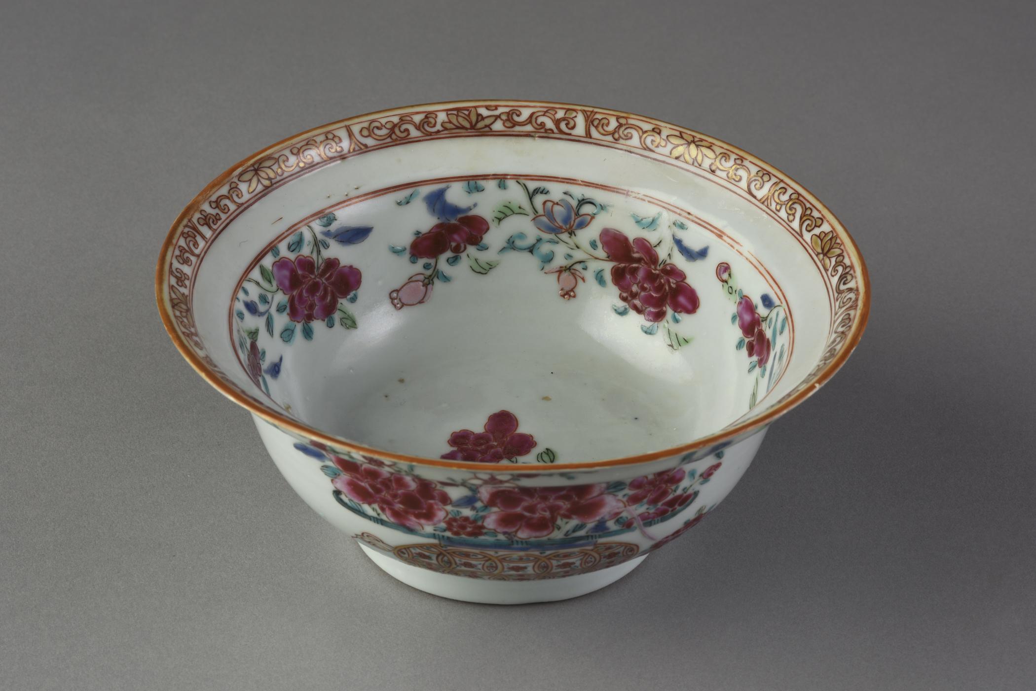 2014.0016.073 Bowl, view 3
