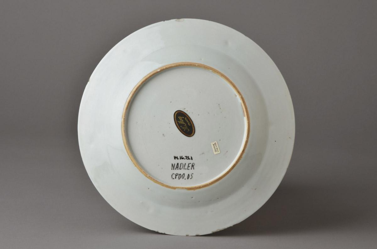 2014.0016.075.001 Plate, view 2