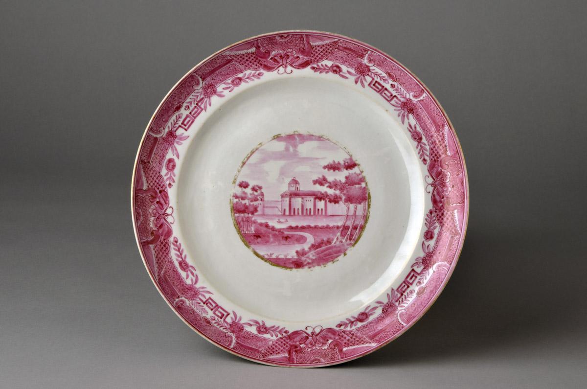 2014.0016.097 Plate, view 1