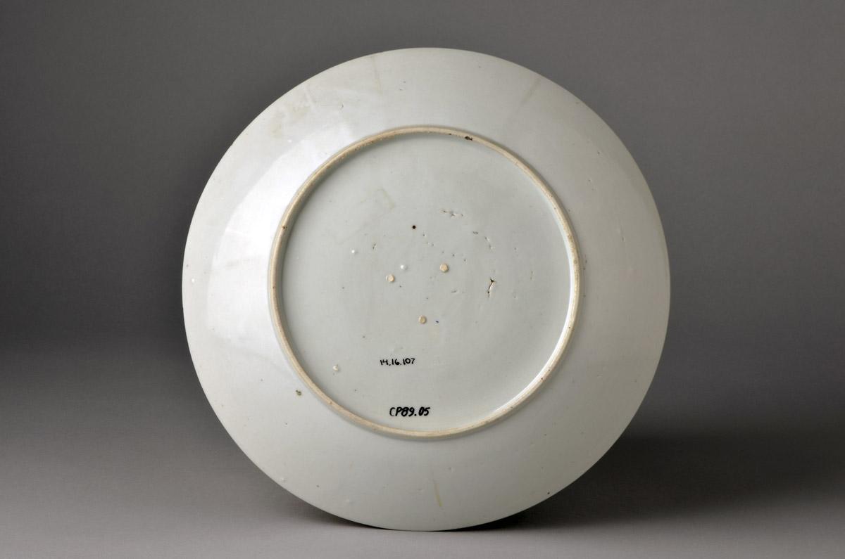 2014.0016.107 Plate, view 2