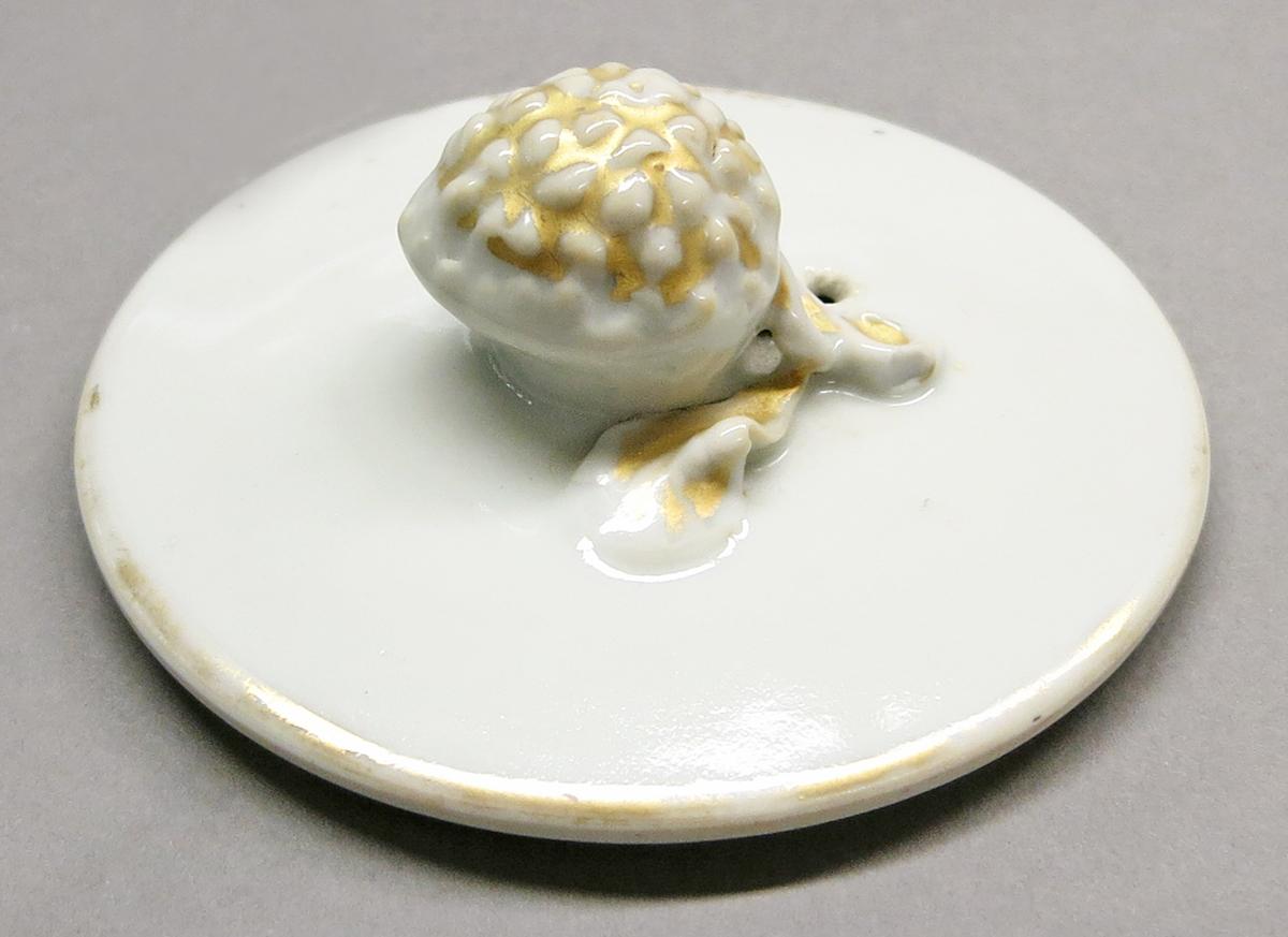 2014.0016.142.002 B Teapot lid