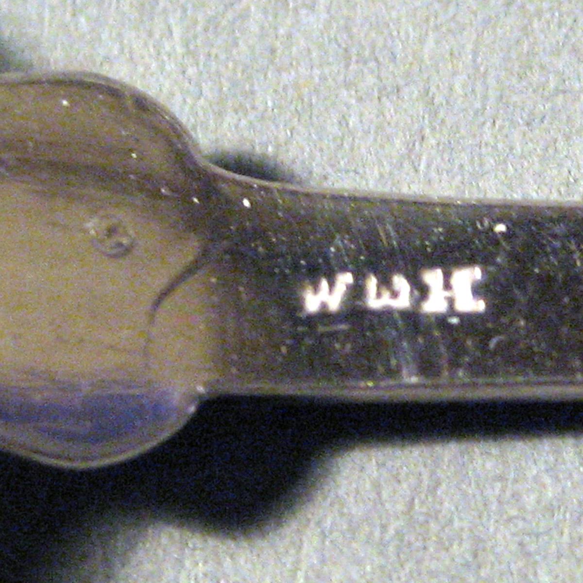 1959.1004 Silver Spoon mark