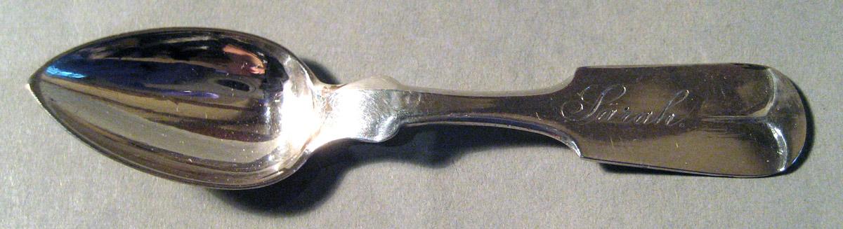 1959.1005 Silver Spoon upper surface