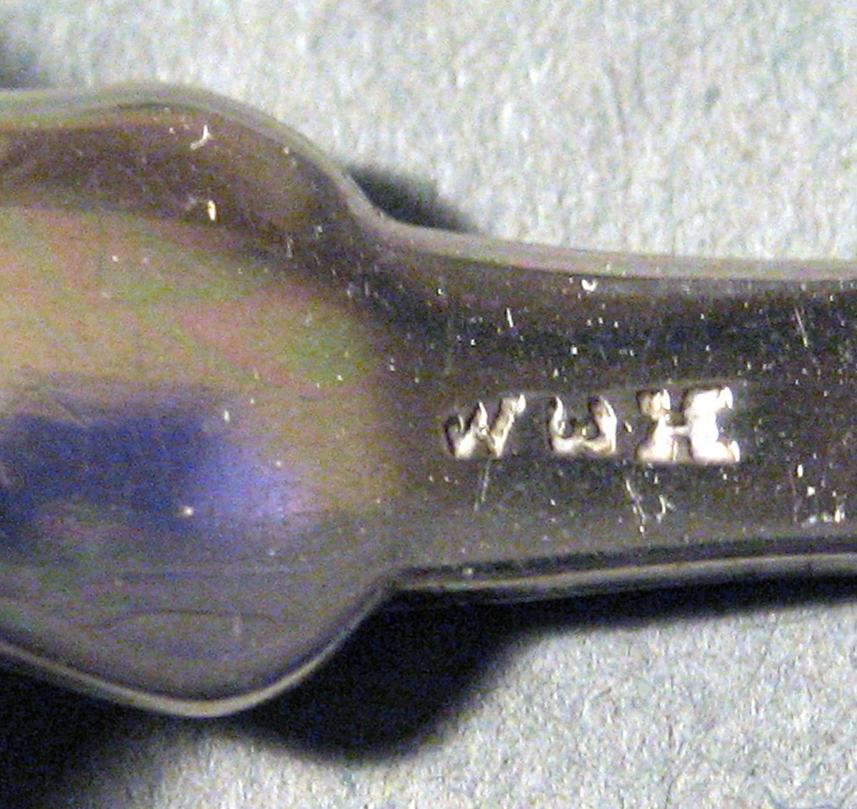 1959.1007 Silver Spoon mark