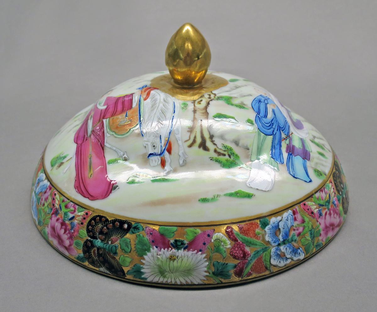2014.0016.178 B Hot water dish lid side