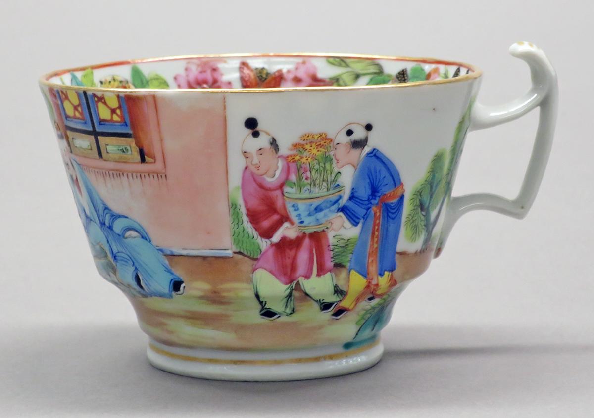 2014.0016.185 A Cup side 1
