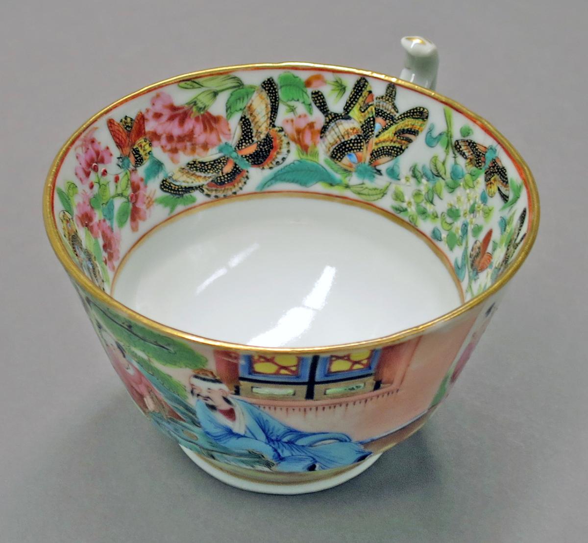 2014.0016.185 A Cup inside angle 2