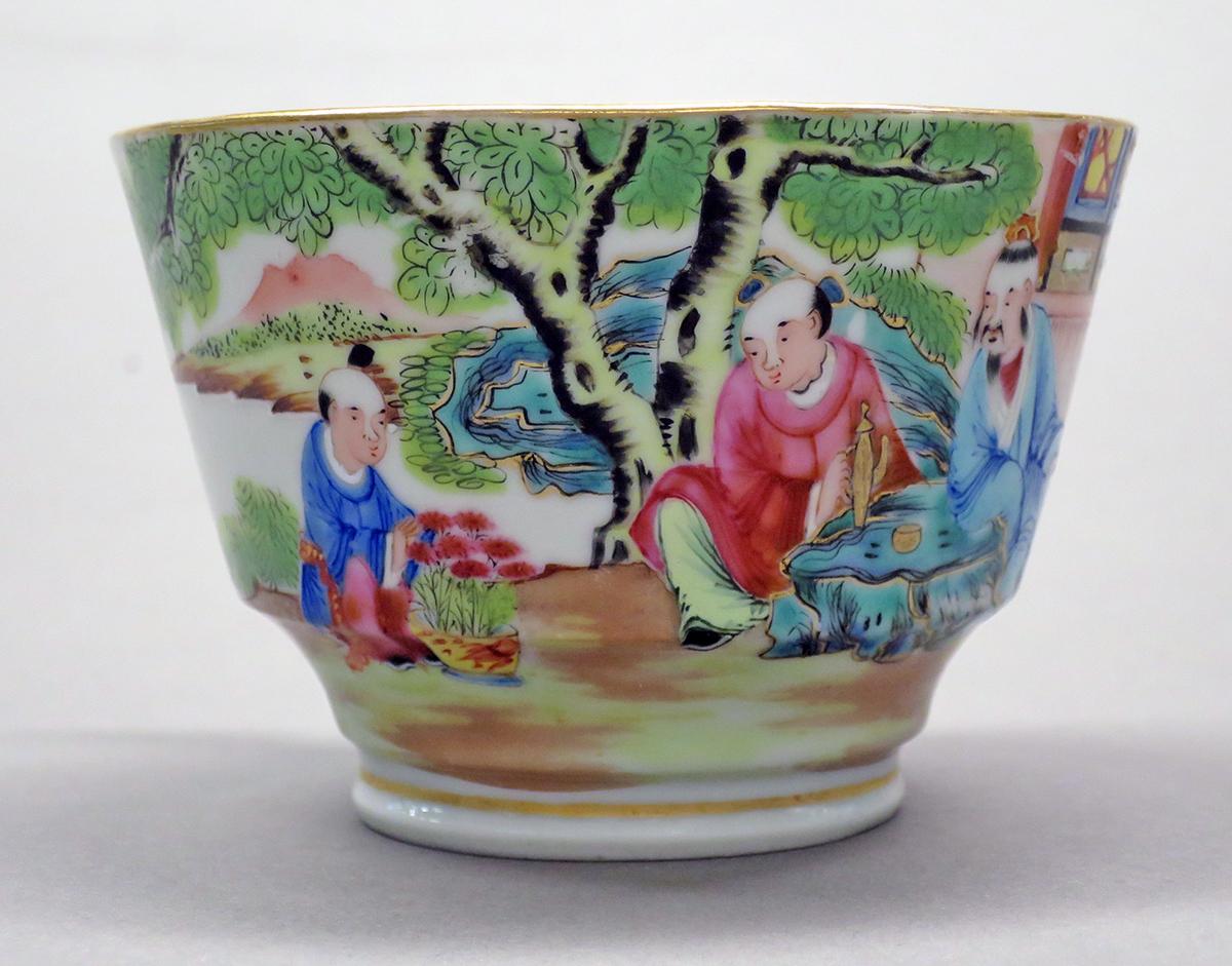 2014.0016.185 A Cup side 3