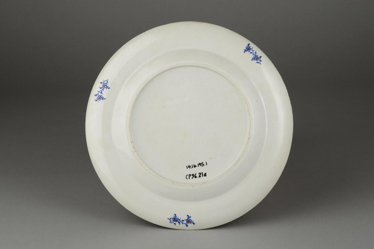 2014.0016.195.001 Plate, view 2