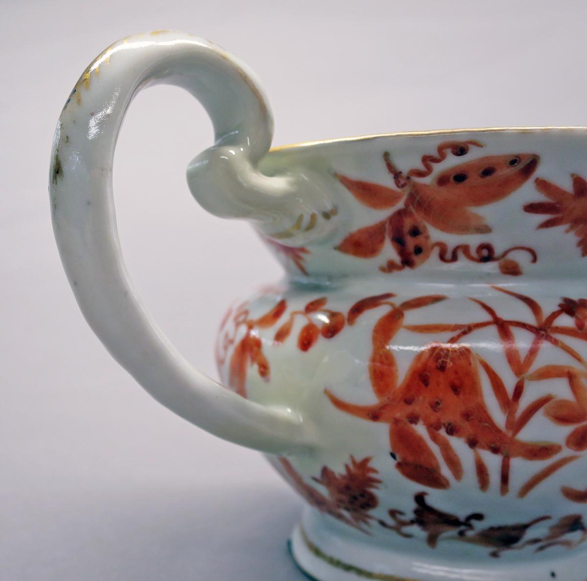 2014.0016.205 Jug detail 2