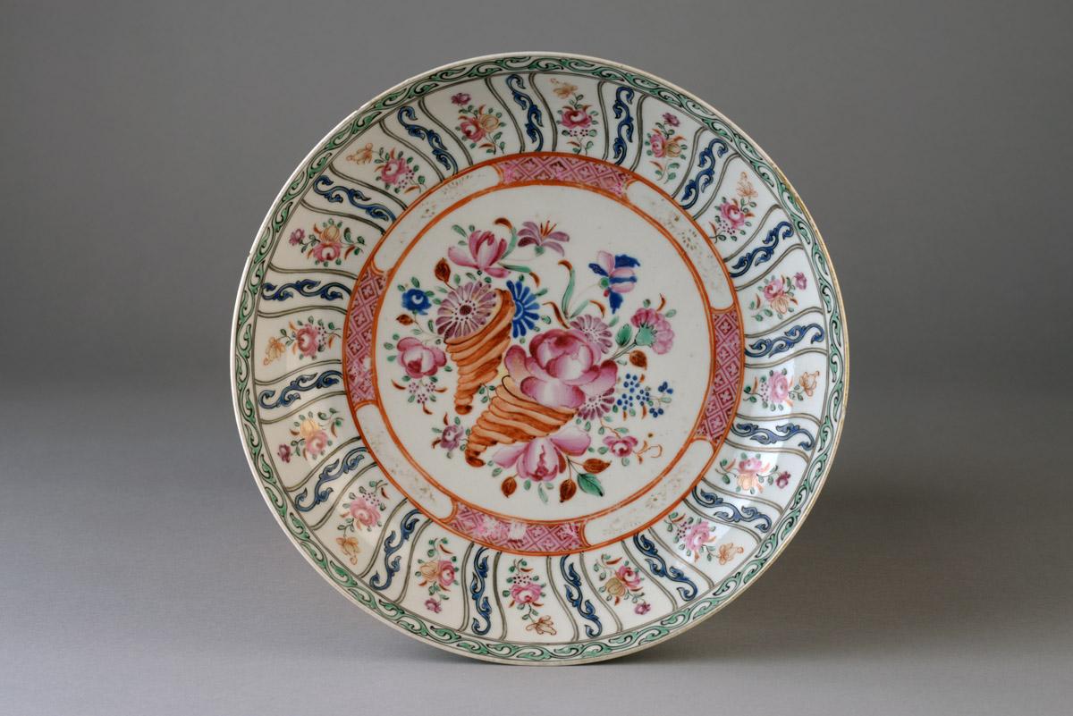 2014.0016.207 Dish, view 1