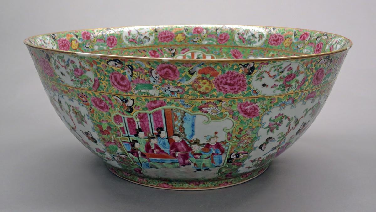 2014.0016.212 Bowl, Punch bowl overall