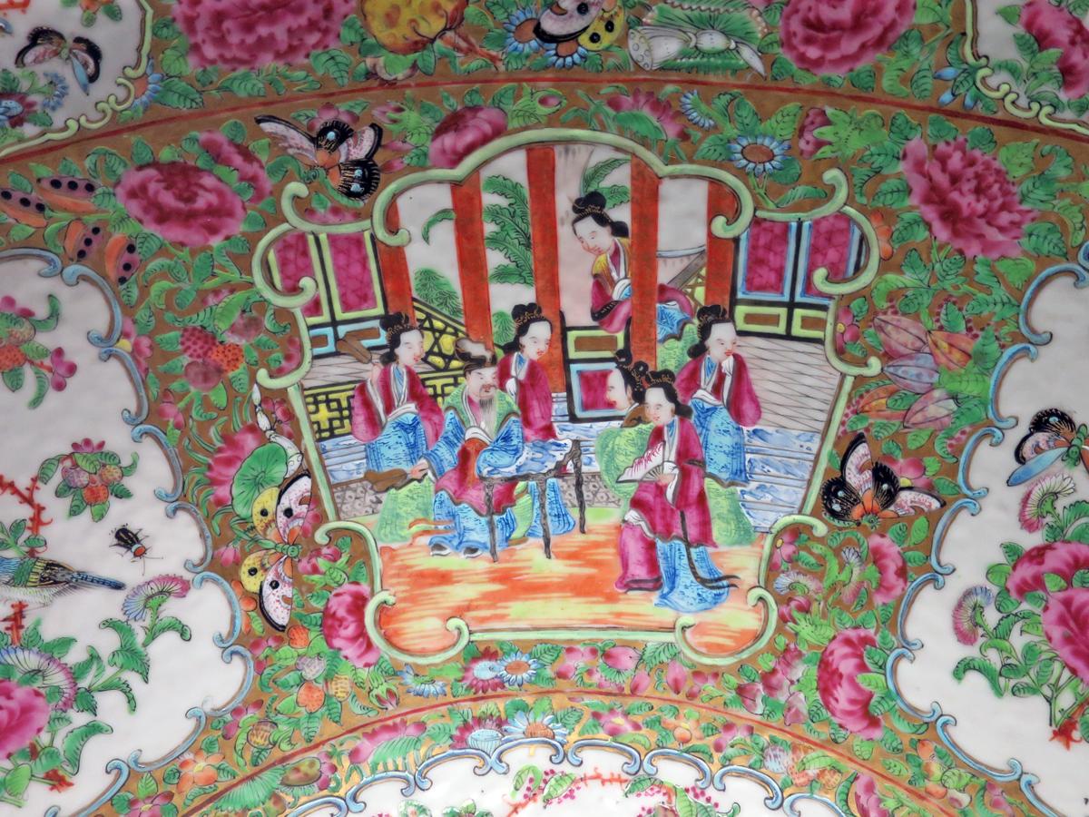 2014.0016.212 Bowl, Punch bowl detail 2