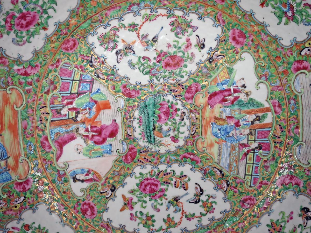 2014.0016.212 Bowl, Punch bowl detail 4