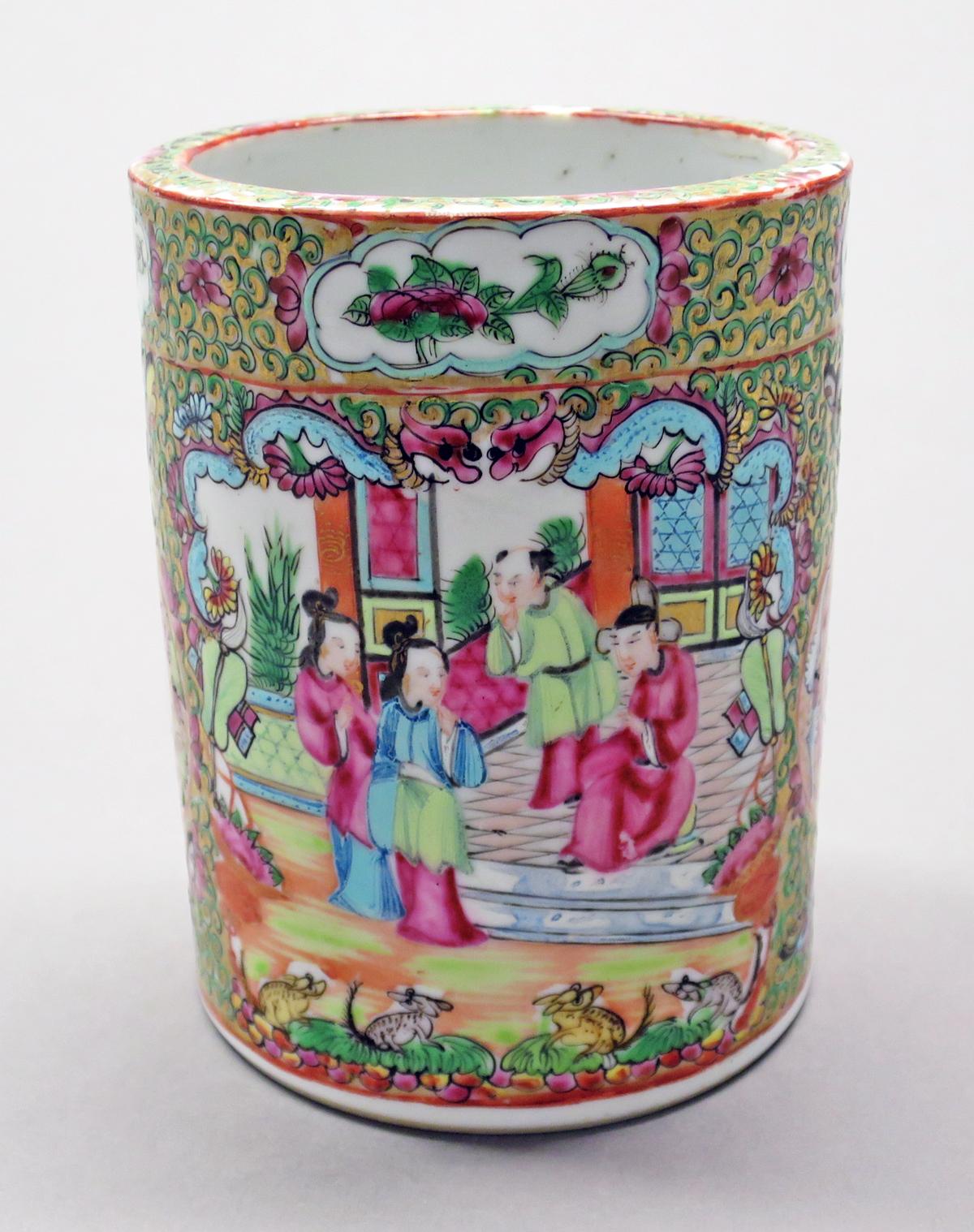 2014.0016.229 Brush pot side 2