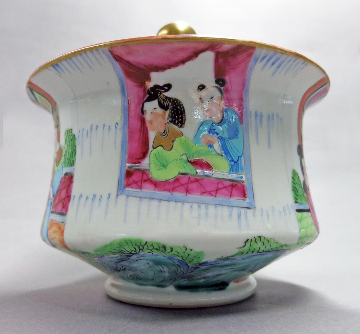 2014.0016.231.003 A, B Bowl, Sugar bowl side 1