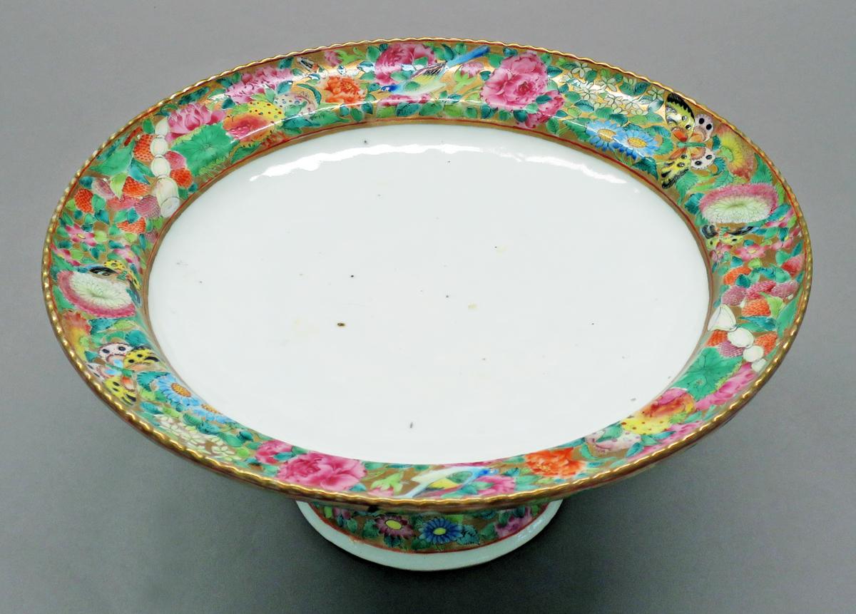2014.0016.233 Stand, tazza or salver, upper surface